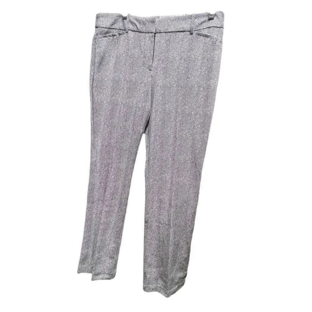 NWT Liz Claiborne size 6 Audra Trouser Mid-Rise herringbone straight leg.